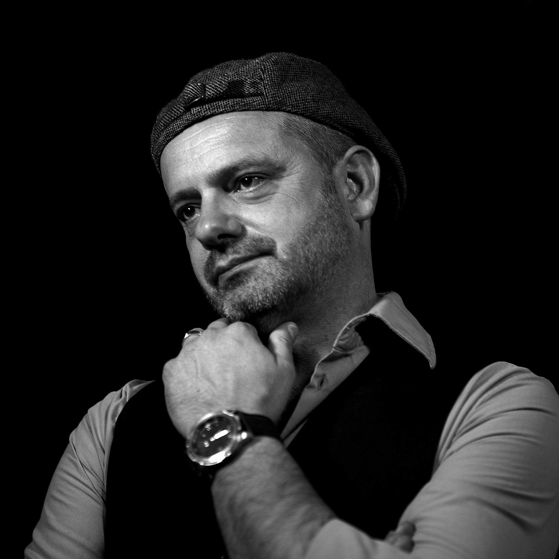 LUCA/EN 1 Luca Bertone