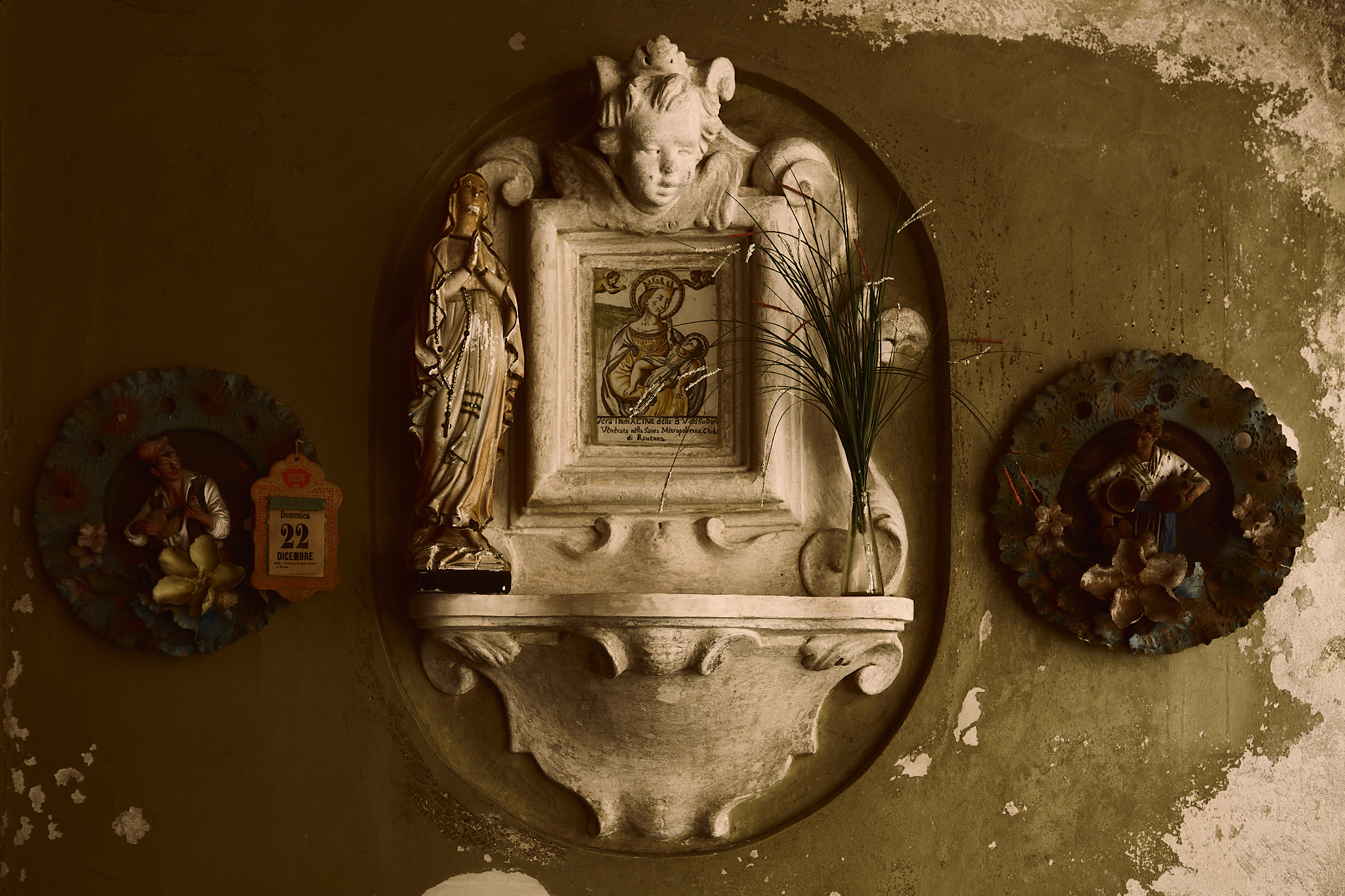 Luca Bertone - The Castle - Architectural details in the Trefogli Castle, Torricella - Switzerland